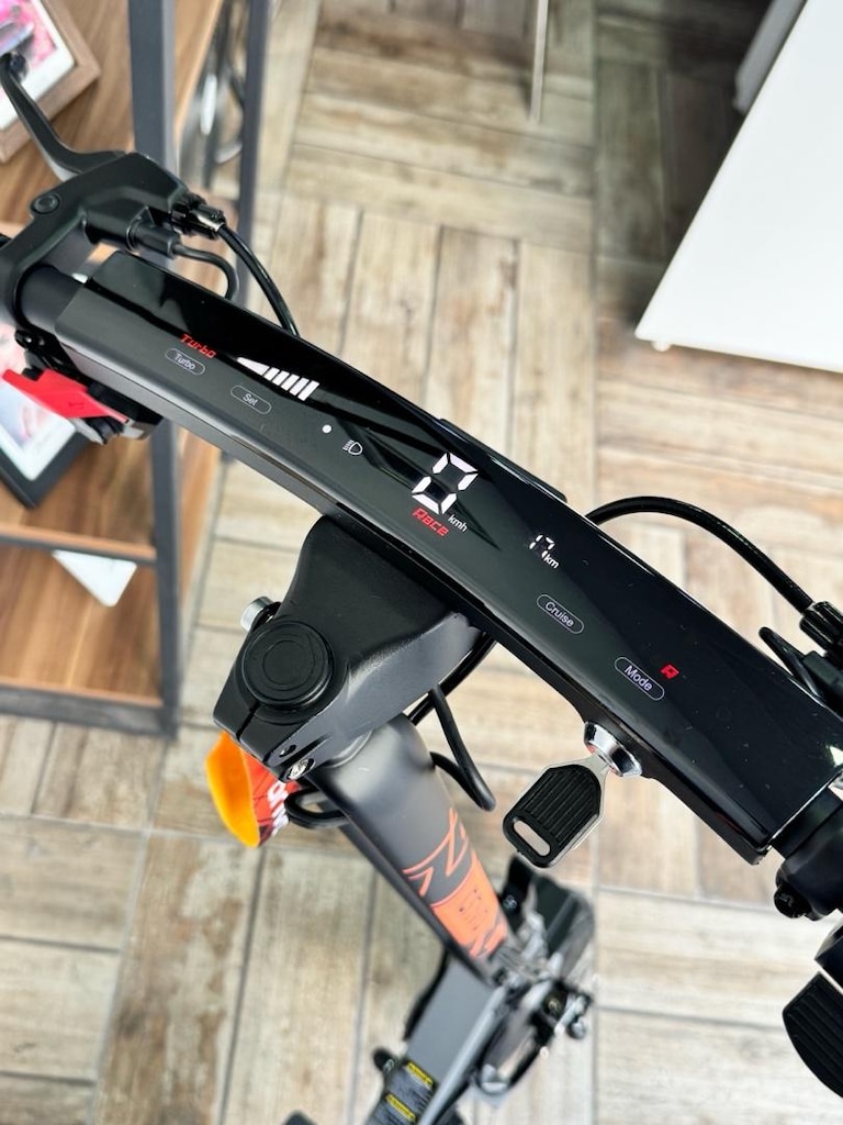 ONVO Mx-02 SCOOTER 1600W 3 günlük 17 km de sıfır