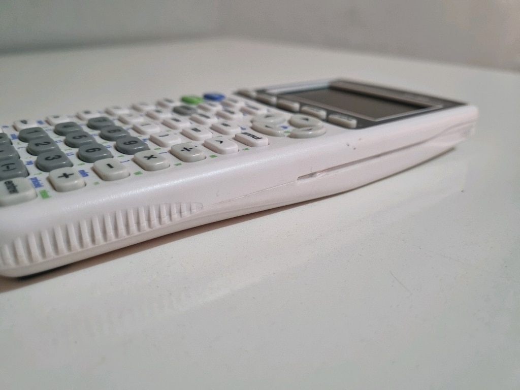 Texas Instruments TI-82 Plus - 5