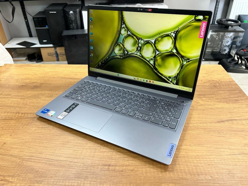 LENOVO LAPTOP İ5 11.NESİL 8 GB RAM 256 GB IŞIKLI KLAVYE - 5
