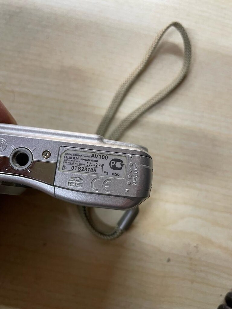 Arızalı. Fujifilm FinePix AV100 Kompakt fotoğraf makinesini - 3