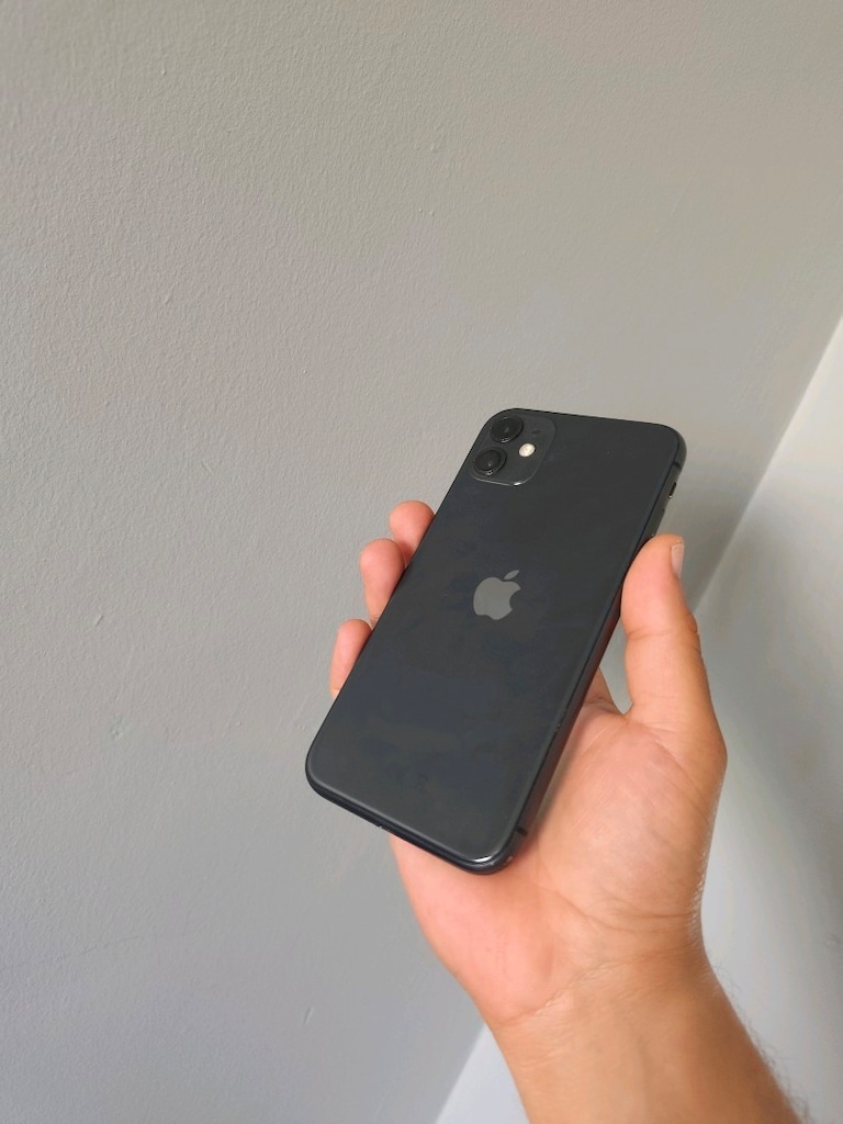 İPHONE 11 64 GB TR CİHAZI PİL 100 - 6