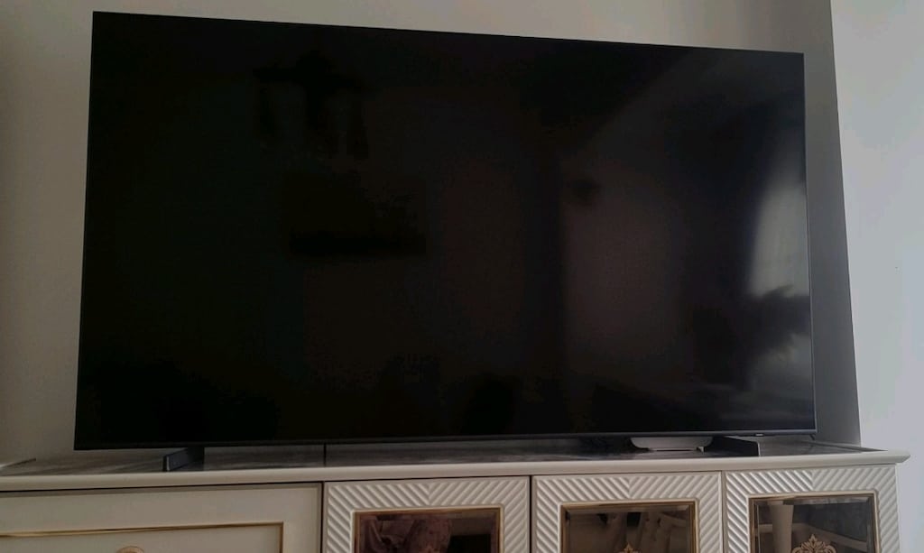 75 inç Samsung Televziyon - 3