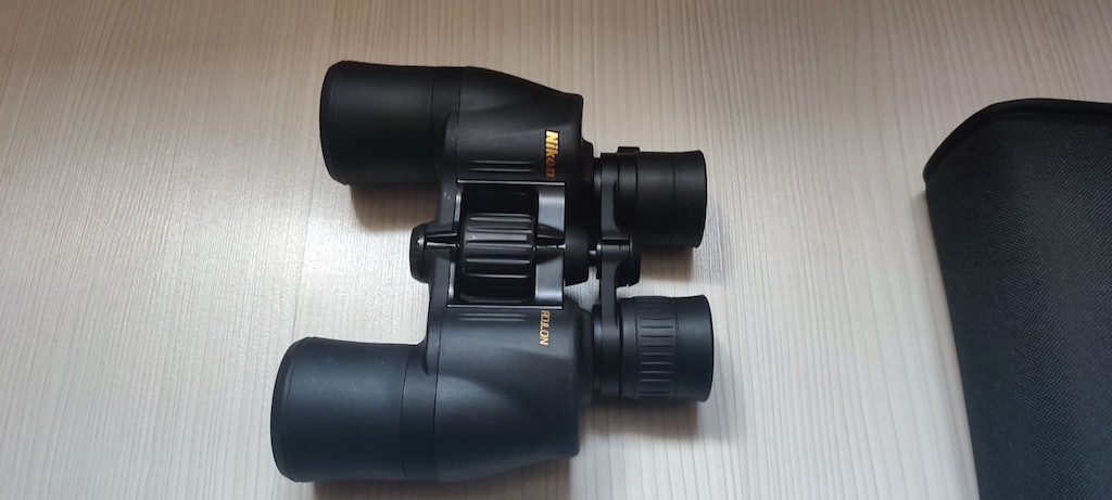 Nikon Aculon A211 8-18X42 Dürbün - 8