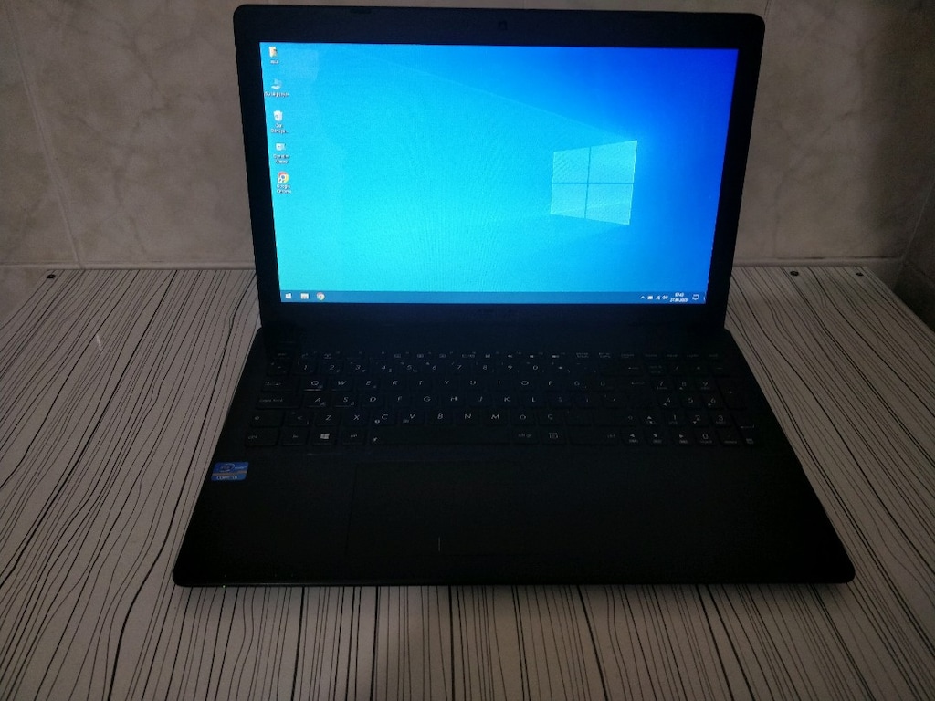 Asus laptop i5 8ram SSD li harici ekran kartlı - 4