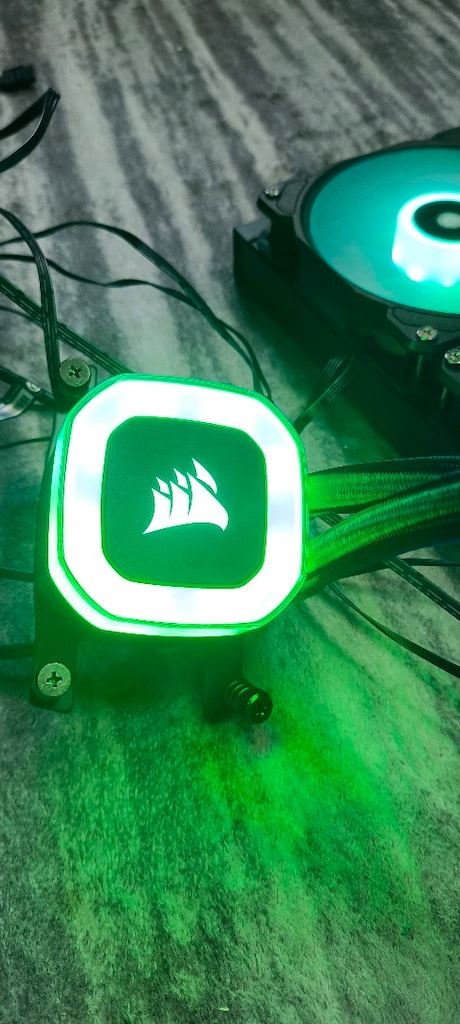Corsair icue h150 RGB 360mm sıvı soğutma sistemi - 5