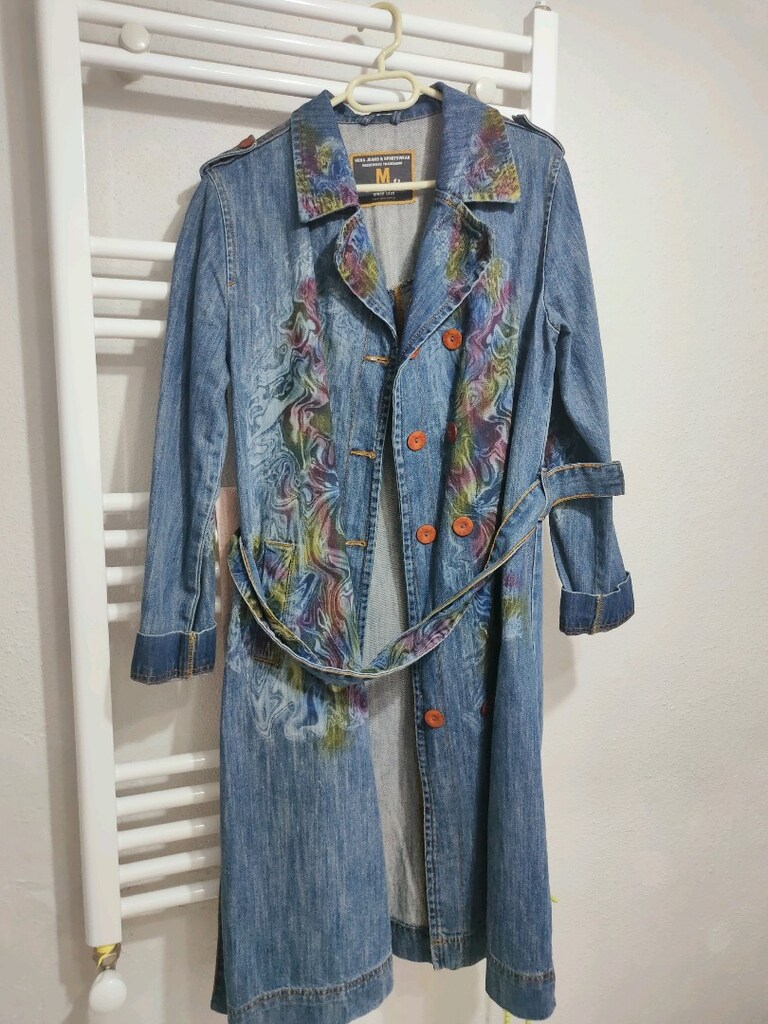 Kot desenli trençkot - 2