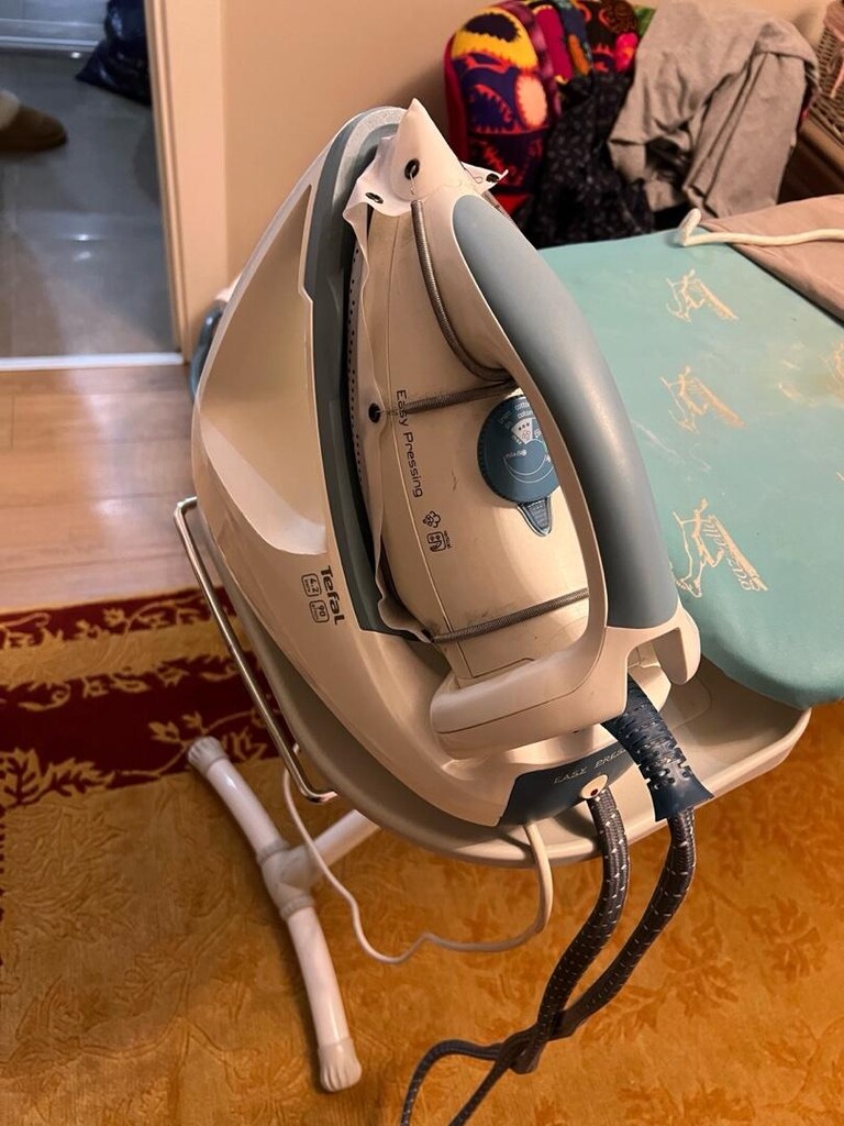 Tefal Easy Pressing Kazanlı Ütü - 2