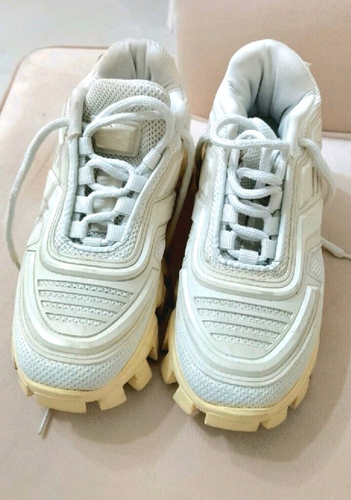 PRADA SPOR AYAKKABI YÜKSEK TABANLI 42-43 NUMARA OLUR