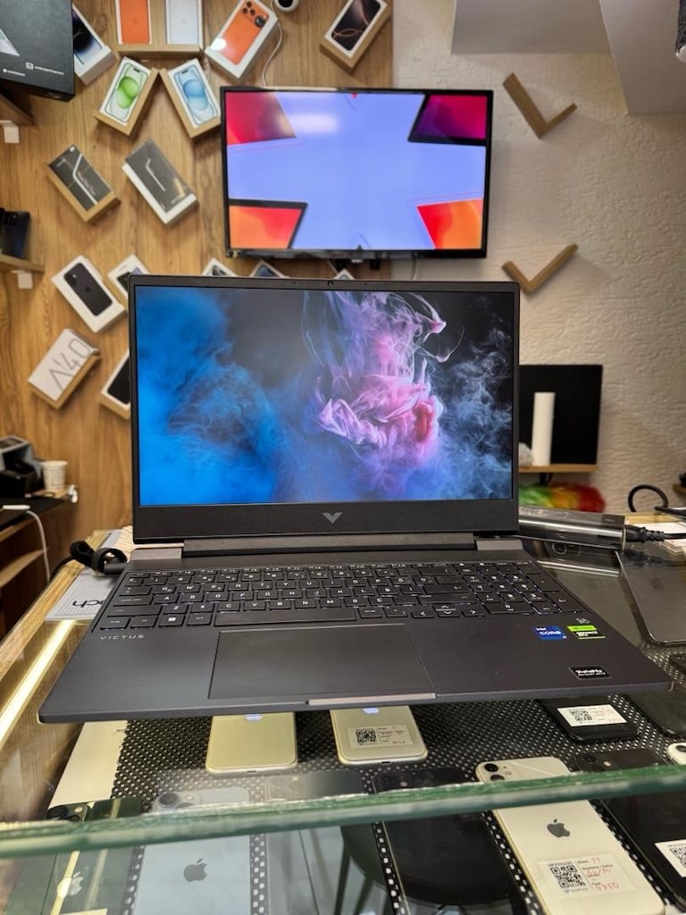 HP VİCTUS i7-13620H 16GB RAM 1TB M2SSD-RTX 4050 6GB