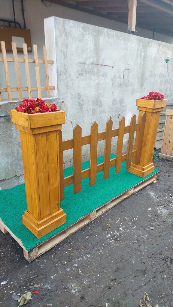 Ahşap bahçe çit ve saksı - 5
