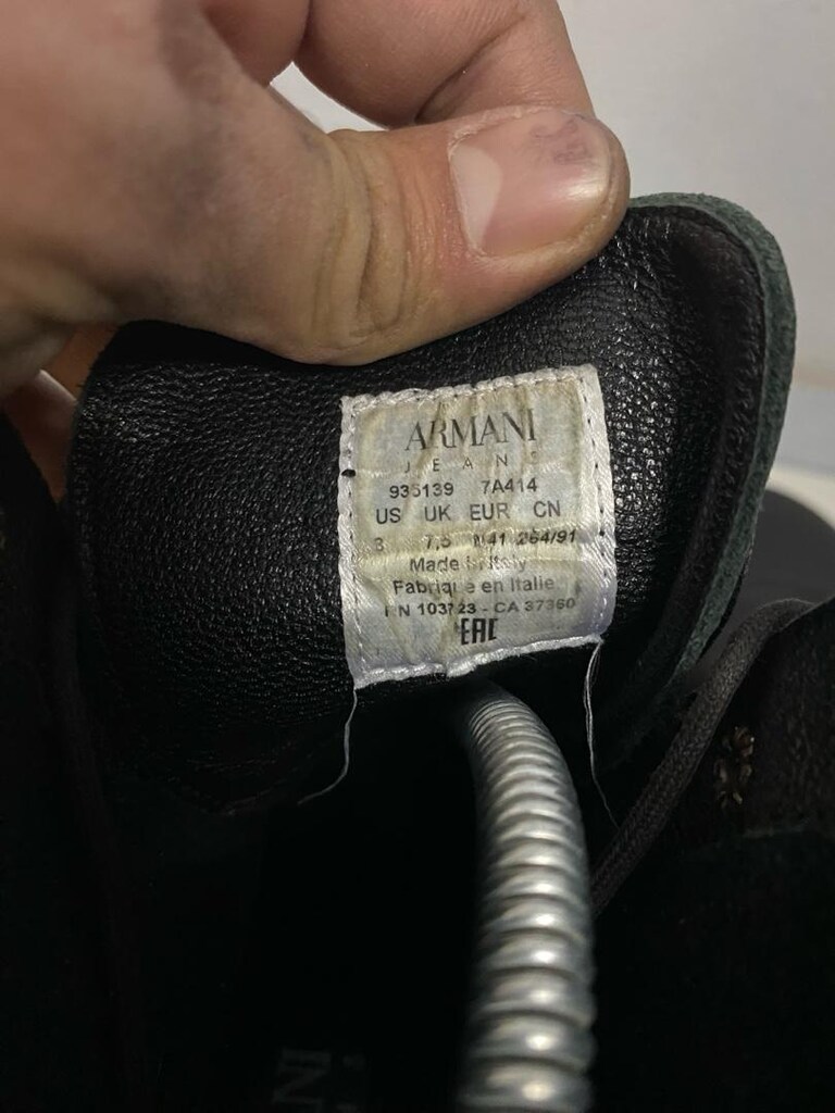 Armani Jeans italy 41 numara - 3