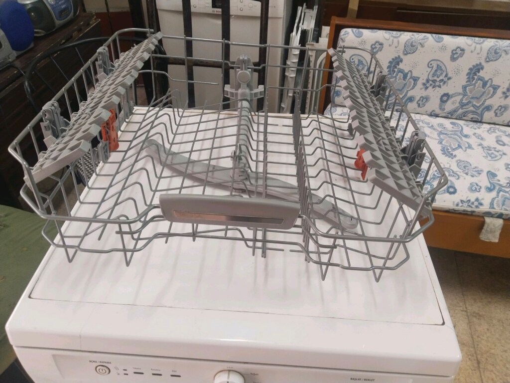 Ariston Hotpoint bulaşık makinesi üst sepeti Buca