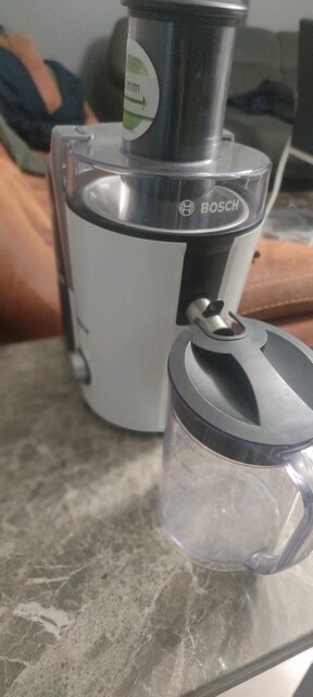 Bosch katı meyve sıkacağı