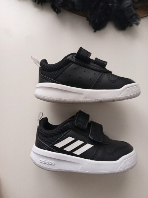 Adidas bebek 19 numara ayakkabı