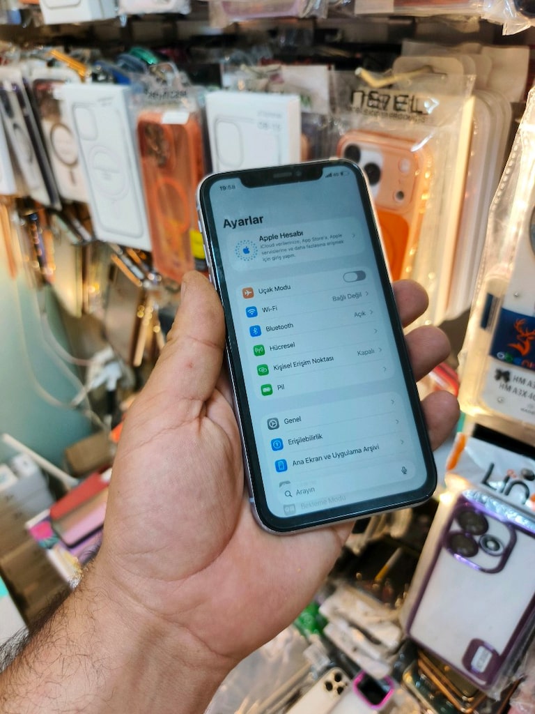 İPHONE 11 - 6