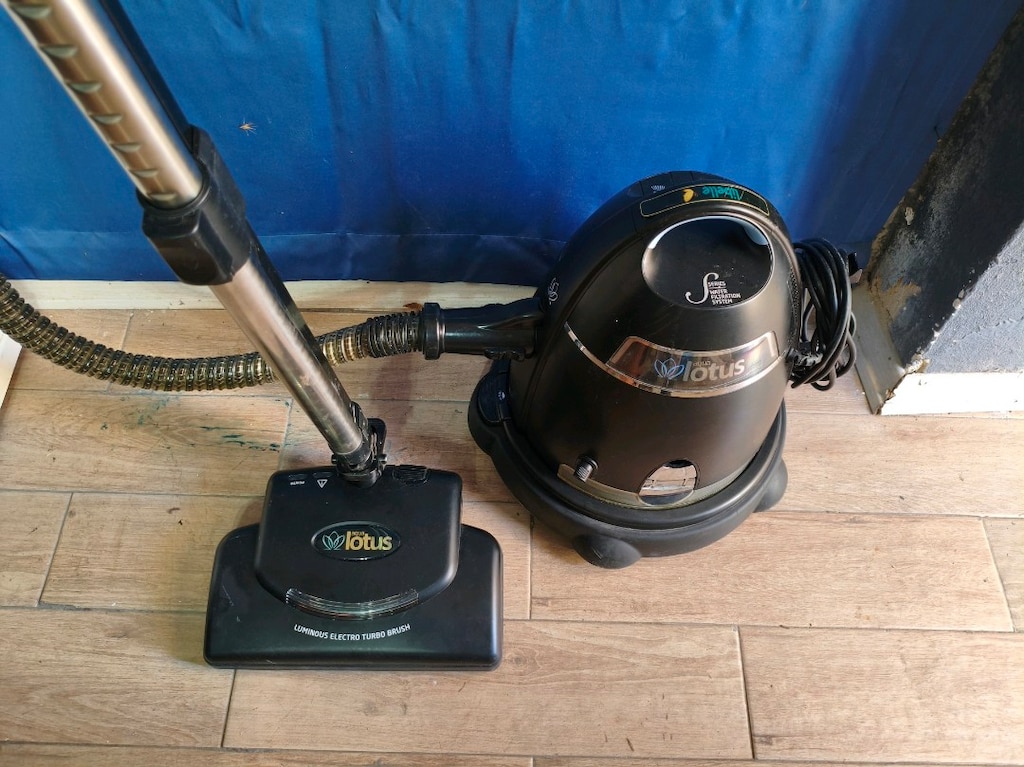 libelle lotus temizlik robotu - 2