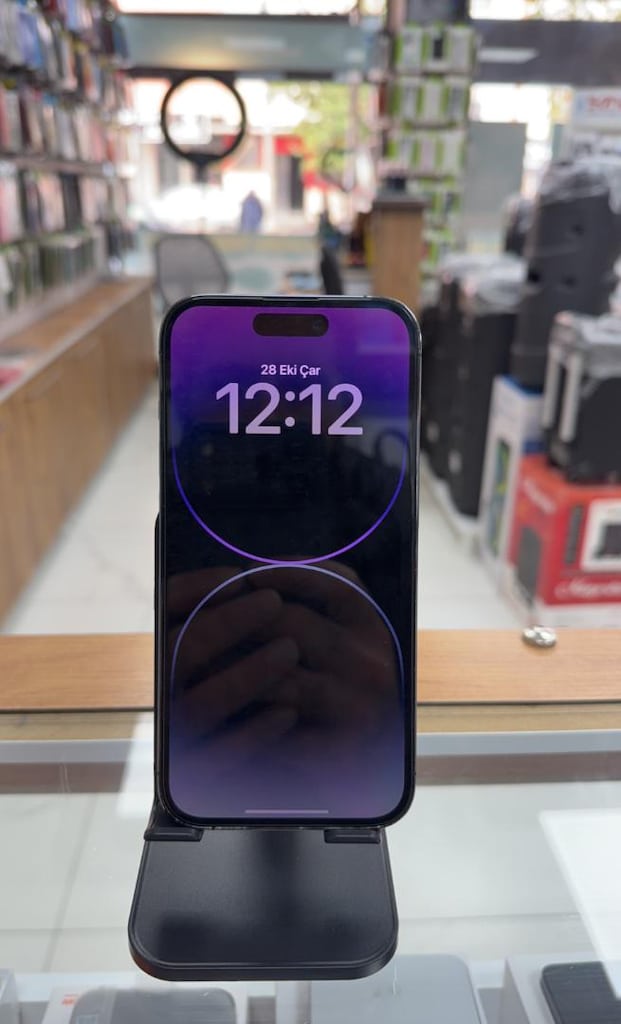 iPhone 14 pro - 4