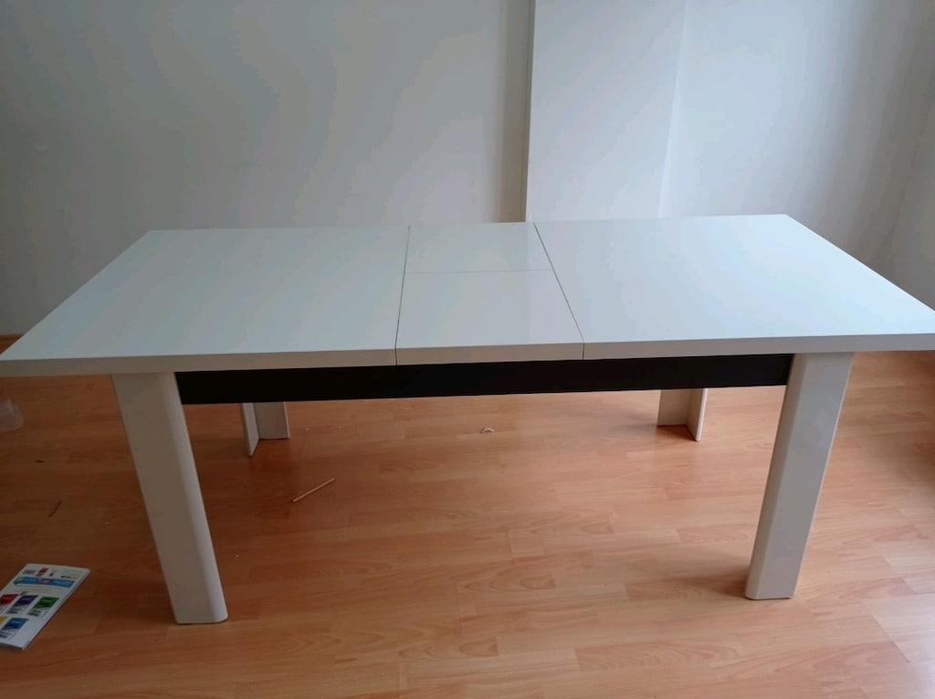 masa 2 adet sandalye var - 6