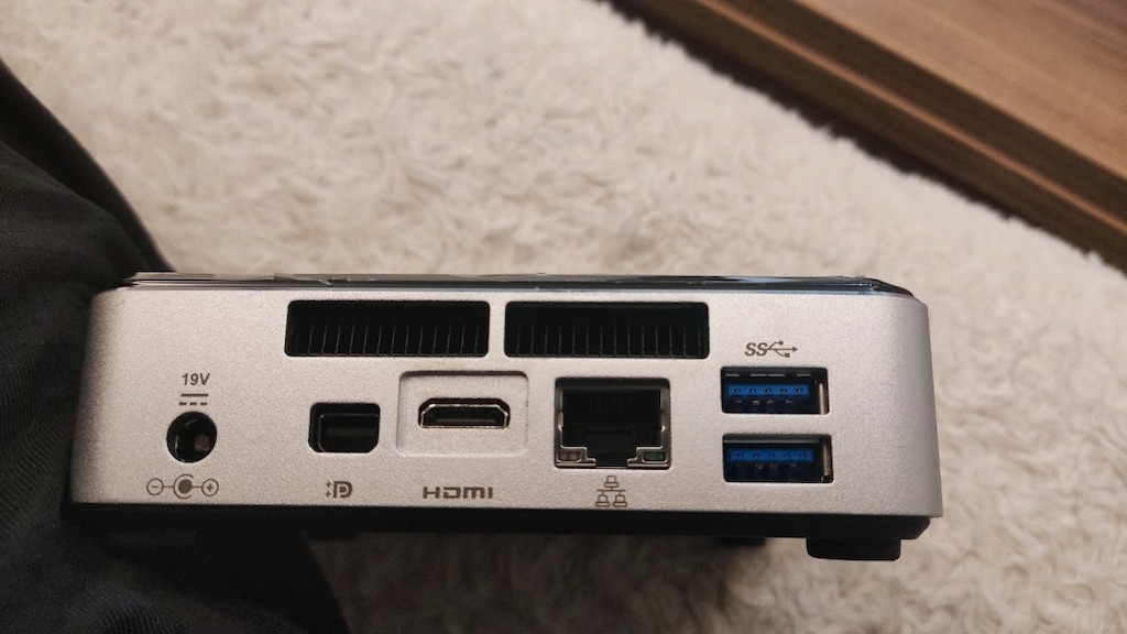Intel NUC D34010WYK Core i3 İşlemcili Mini PC / Kompakt Bilgisayar ...