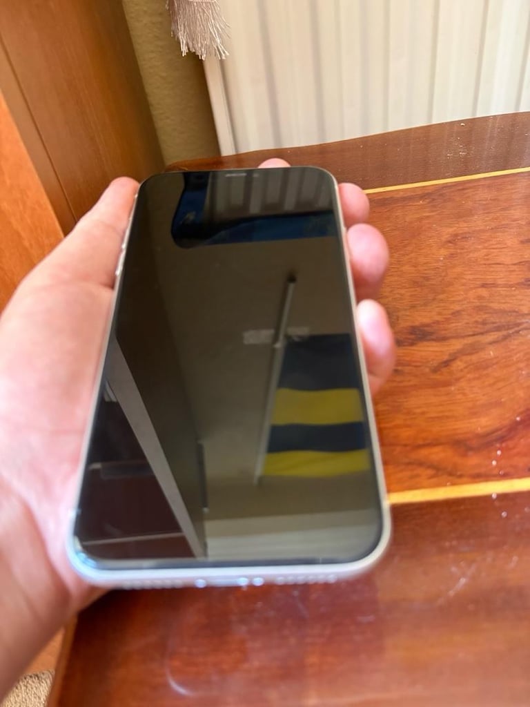 ıphone 11 128gb TR - 5