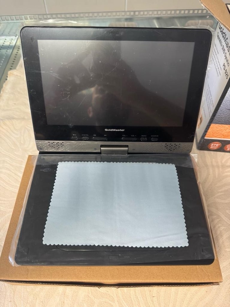 GoldMaster PD-925 Taşınabilir DVD Oynatıcı & Oyun Konsolu - 6