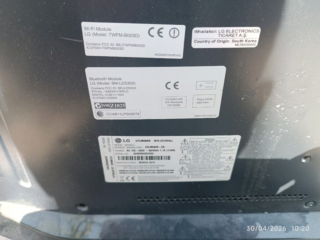 LG 47 LM 660S EKRANI KIRILDI - 3