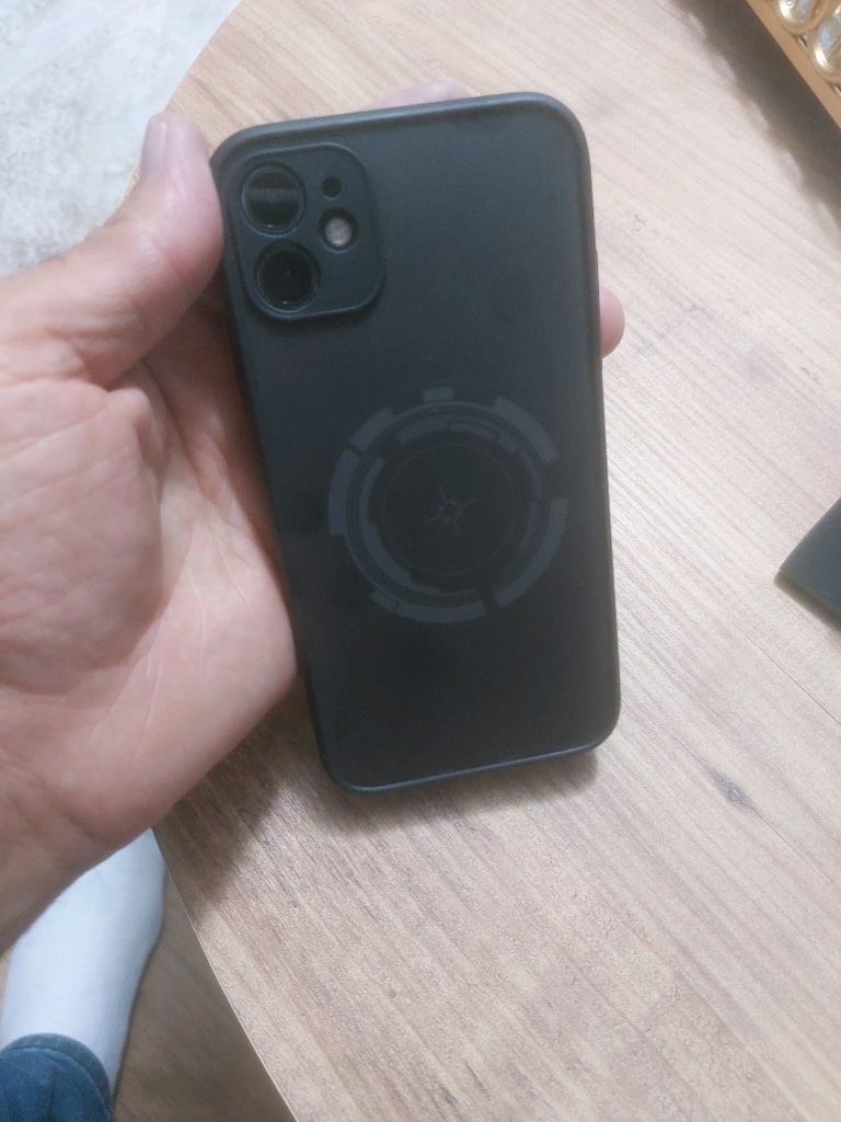 iphone 11 - 17