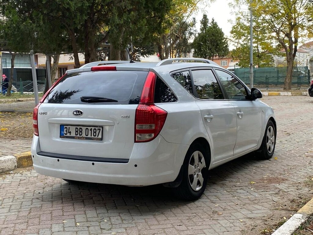 SAHİBİNDEN TEMİZ AİLE ARACI - 6