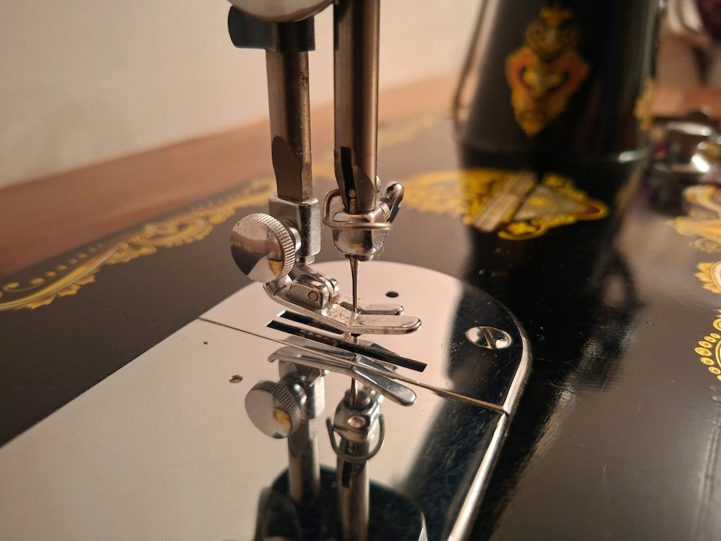 Zenith Masalı Dikiş Makinesi - 8
