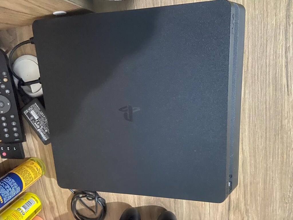 SIFIRDAN FARKSIZ PS4 SLİM - 2