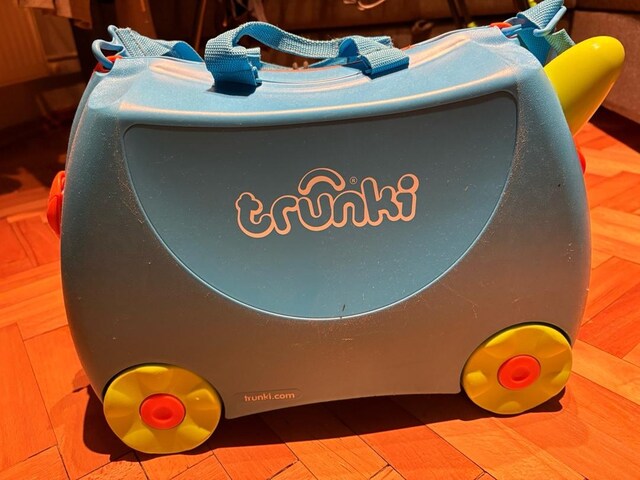 Trunki Valiz Eksiksiz hasarsız
