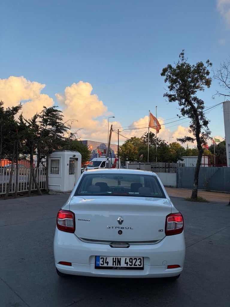 SAHİBİNDEN DÜŞÜK KM HATASIZ DEĞİŞENSİZ EMSALSİZ 1.5 DCİ 90HP - 5