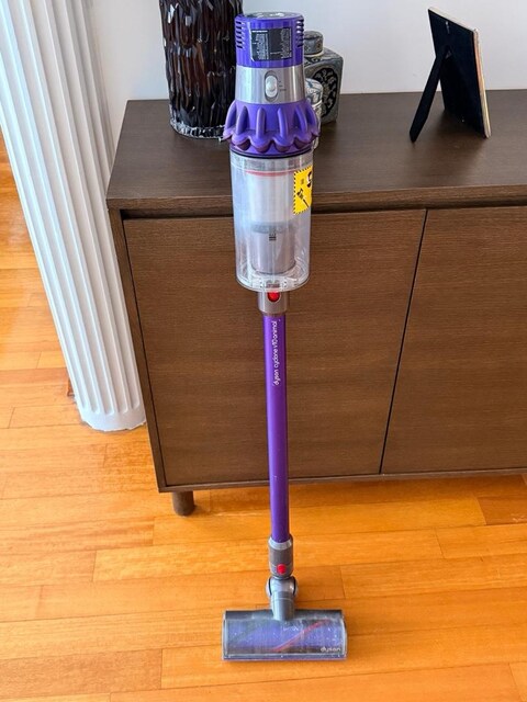 dyson v10 animal şarjlı süpürge