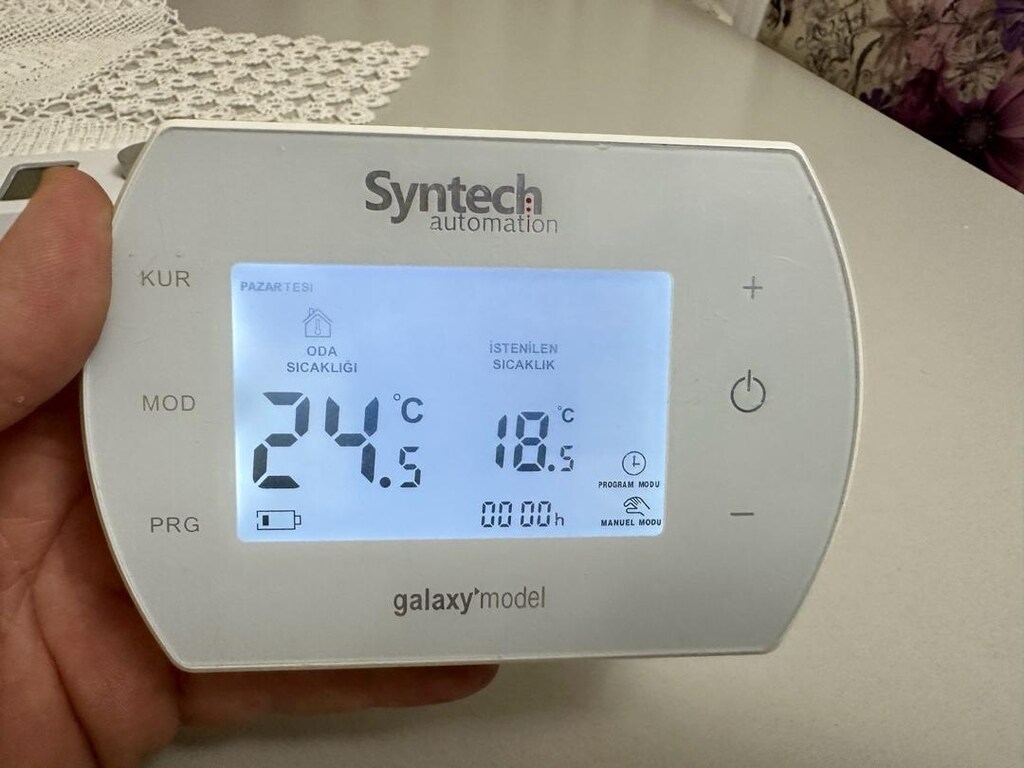 Syntech Galaxy kablolu digital oda termostadı - 8