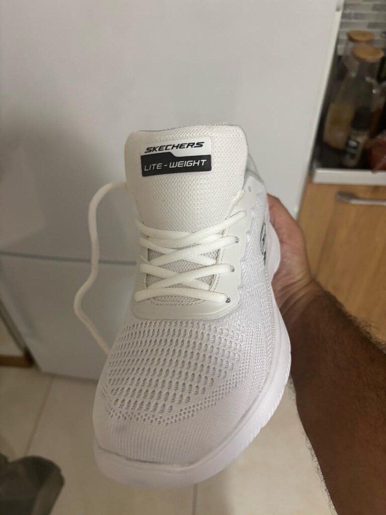 Skechers - 2