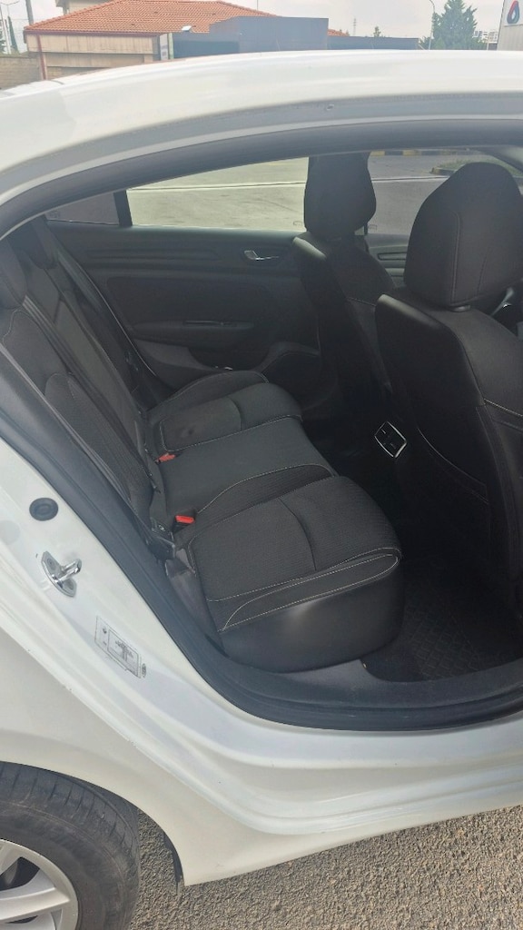 Otomatik Renault Megane 4 - 6