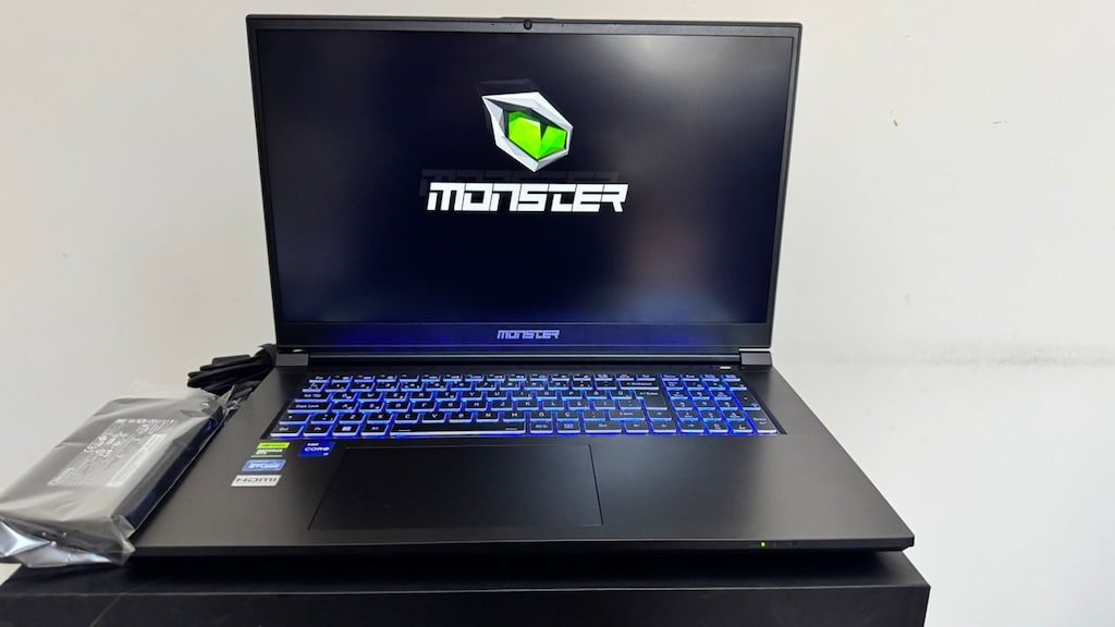 MONSTERTULPAR-16ÇEKİRDEK-İ7-32GBDDR5-1TBSD-1TBHDD-16GBRTX5060-17.3 - 5
