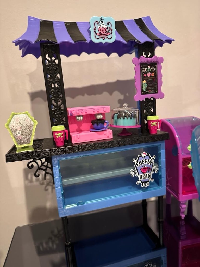 Monster High Restoran Seti - 3
