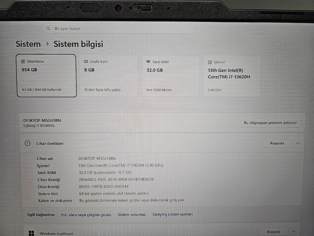 MSİ CYBORG İ7 13.NESİL + 32 GB RAM + RTX 5060 8 GB +21 AY GARANT - 8
