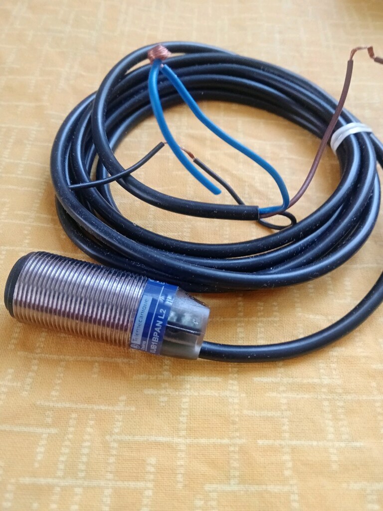 Telemecanique fotosel sensör XUB1BPANL2 bu işlerden anlayanlar için - 9