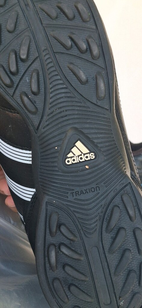 Adidas Traxion Halı Saha Ayakkabısı - 3