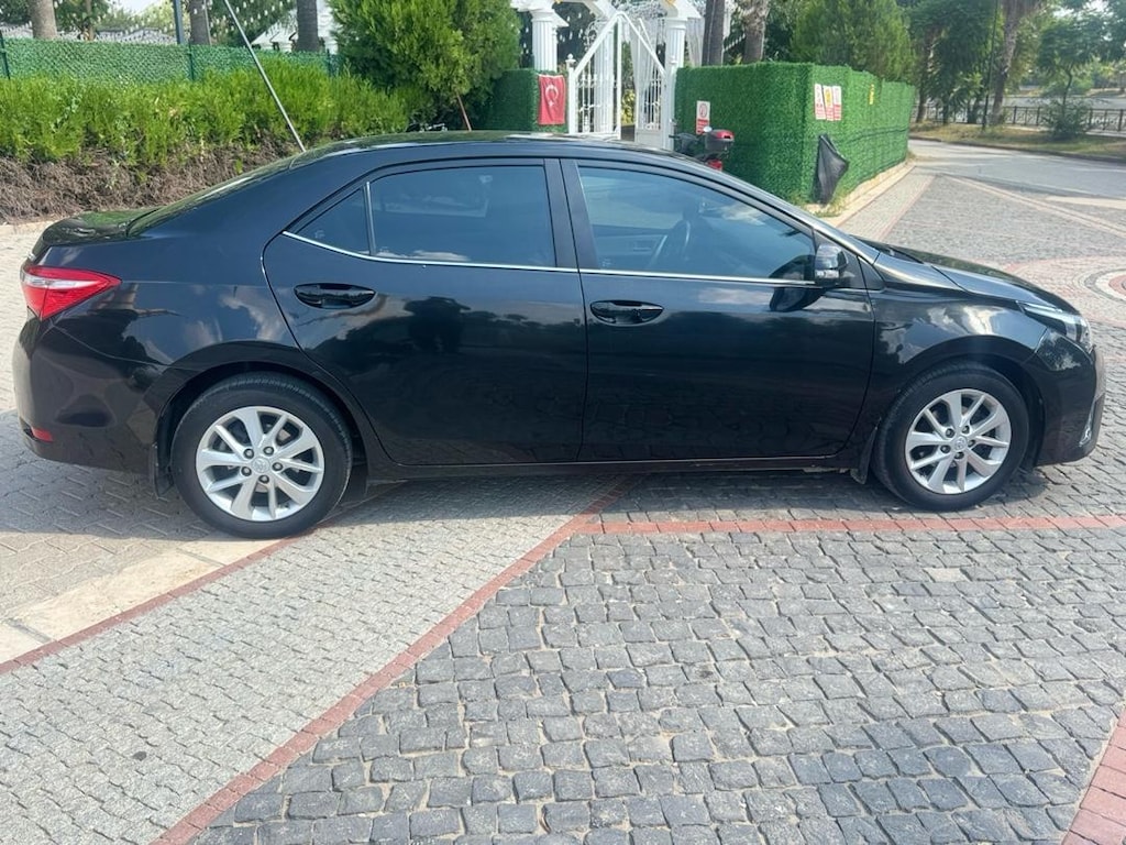 Öğrtmenden 2016 model Toyota Corolla 1.6 Otomatik - 6