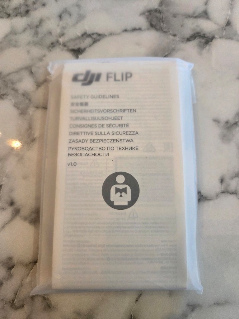 DJI FLiP dron ( MediaMarktan alındı )