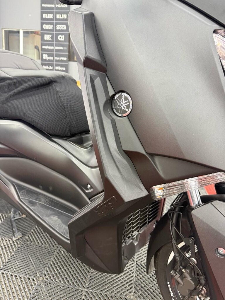YAMAHA X-Max 250 ABS - 7