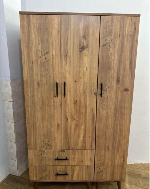 İmalattan 3 kapı çam gardırob