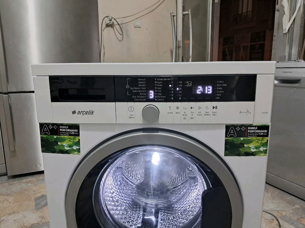 sıfır gibi arcelik 9kloluk piyano serisi camaşır makinesi 9.500 tl - 6