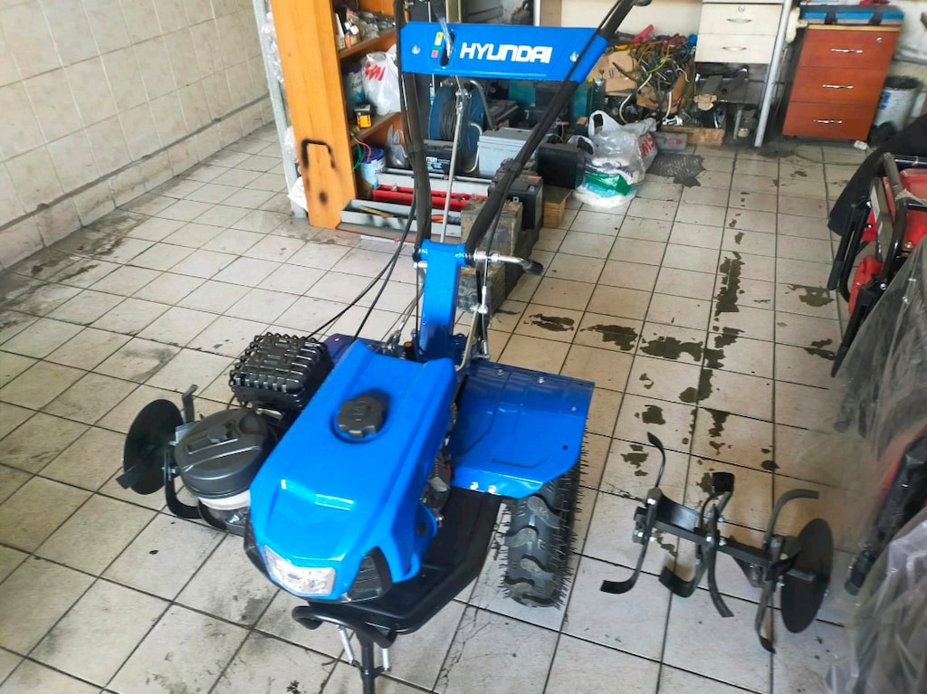 HYUNDAİ 7HP MOTORLU 2 İLERİ 1 GERİ VİTESLİ BENZİNLİ IŞIKLI ÇAPA MAKİNA - 3