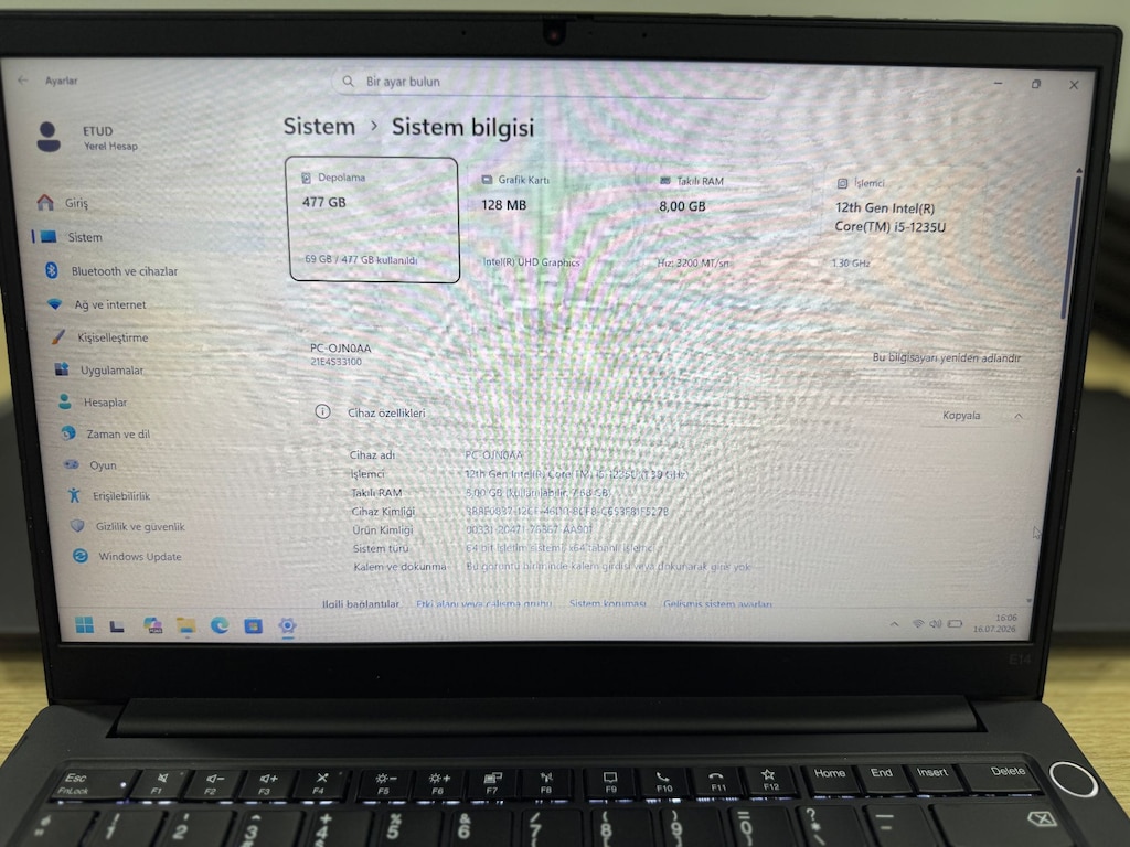 Lenovo ThinkPad E14 Gen 4 i5 12.Nesil 8GB RAM 512GB SSD 14" - 3