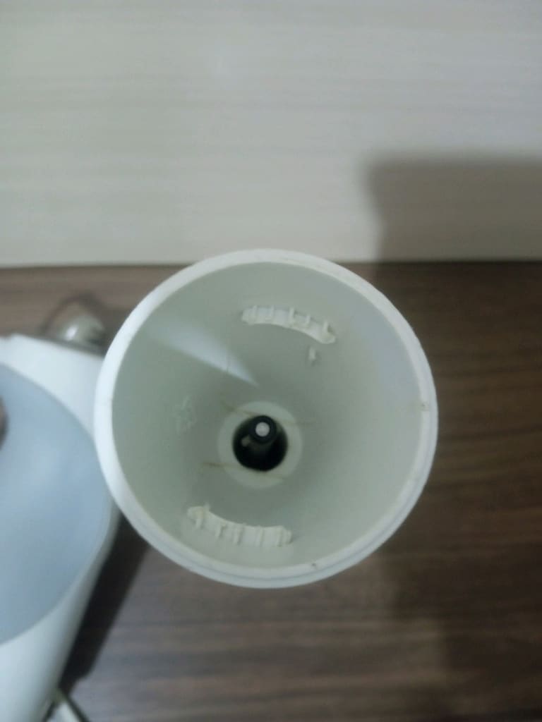 Philips Essence HR1357 300W - 7