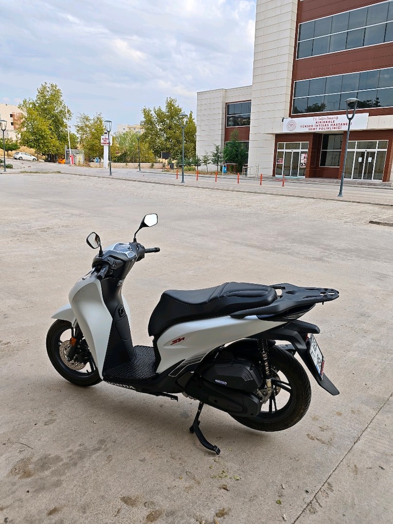 2700 km de HONDA SH 125 - 2